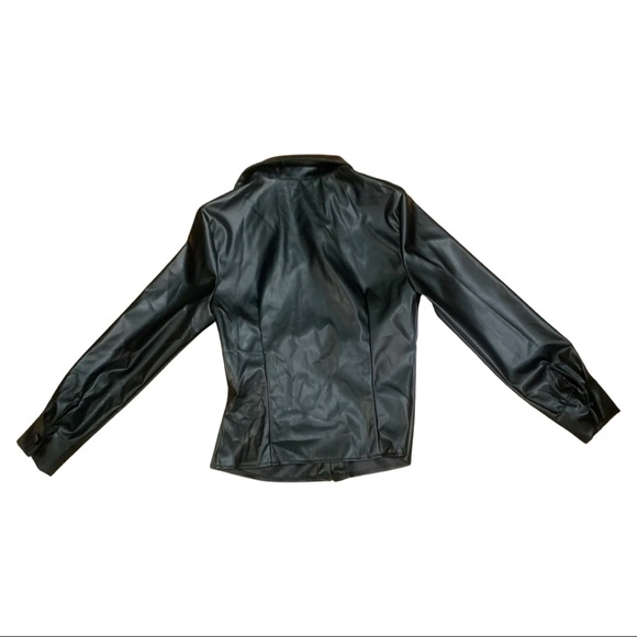 Black pleather shirred top Small NWOT - Picture 2 of 4